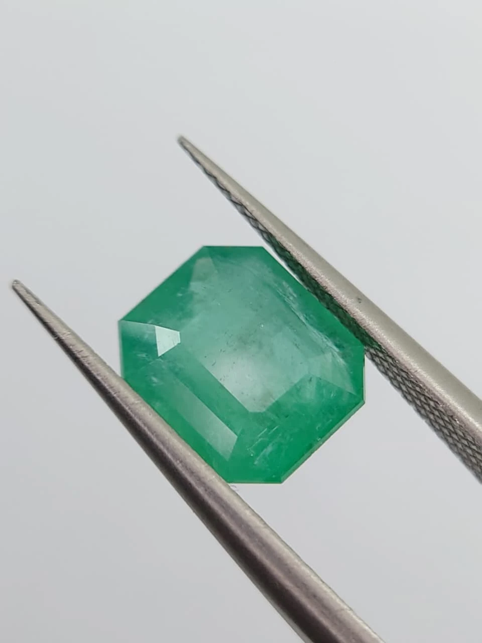 2ct Natural Octagon Faceted Panjshir Emerald from Afghanistan — view 2